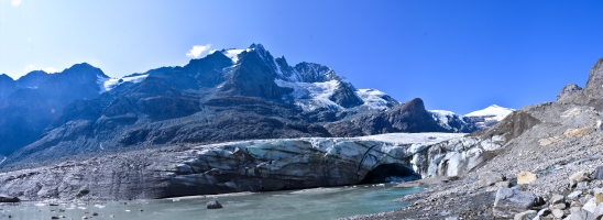 Großglockner-Panorama über der Pasterze mit Gletschertor